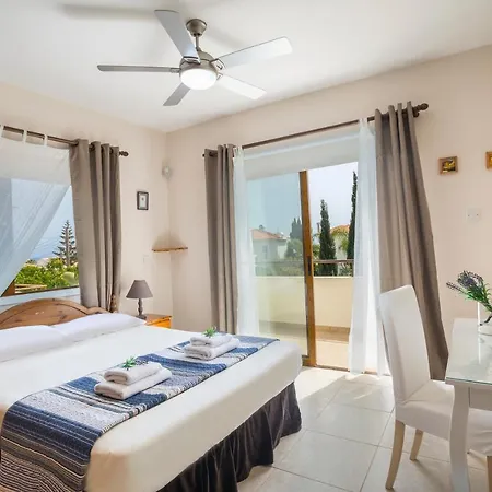 Holiday home Penelope's